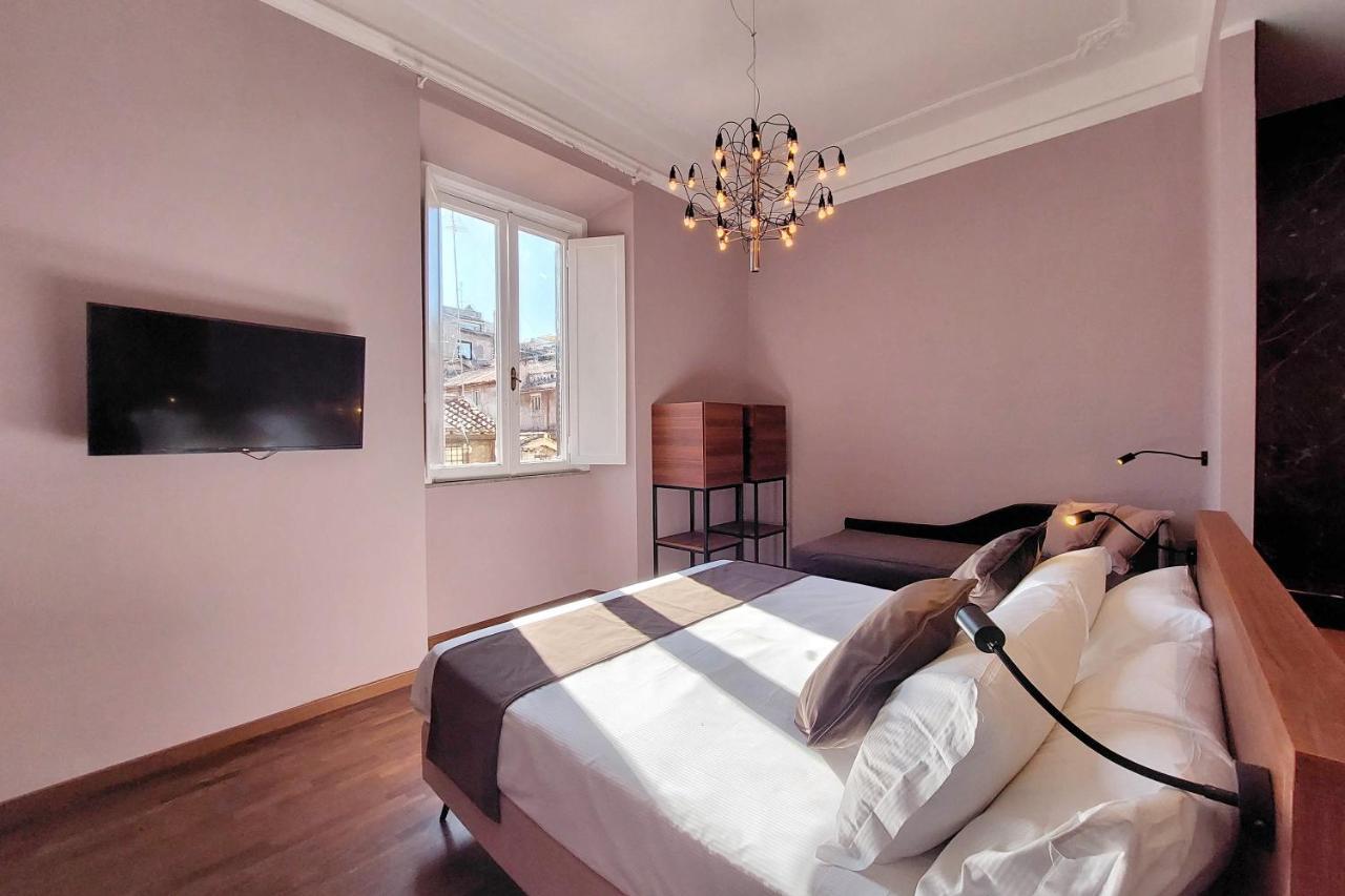 Pensión Youroom - Coppelle Roma
